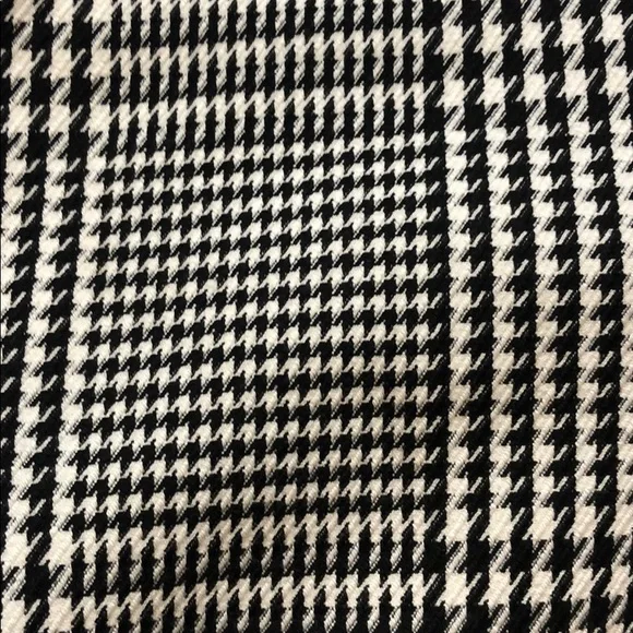 Banana Republic cropped pants - Picture 3 of 4